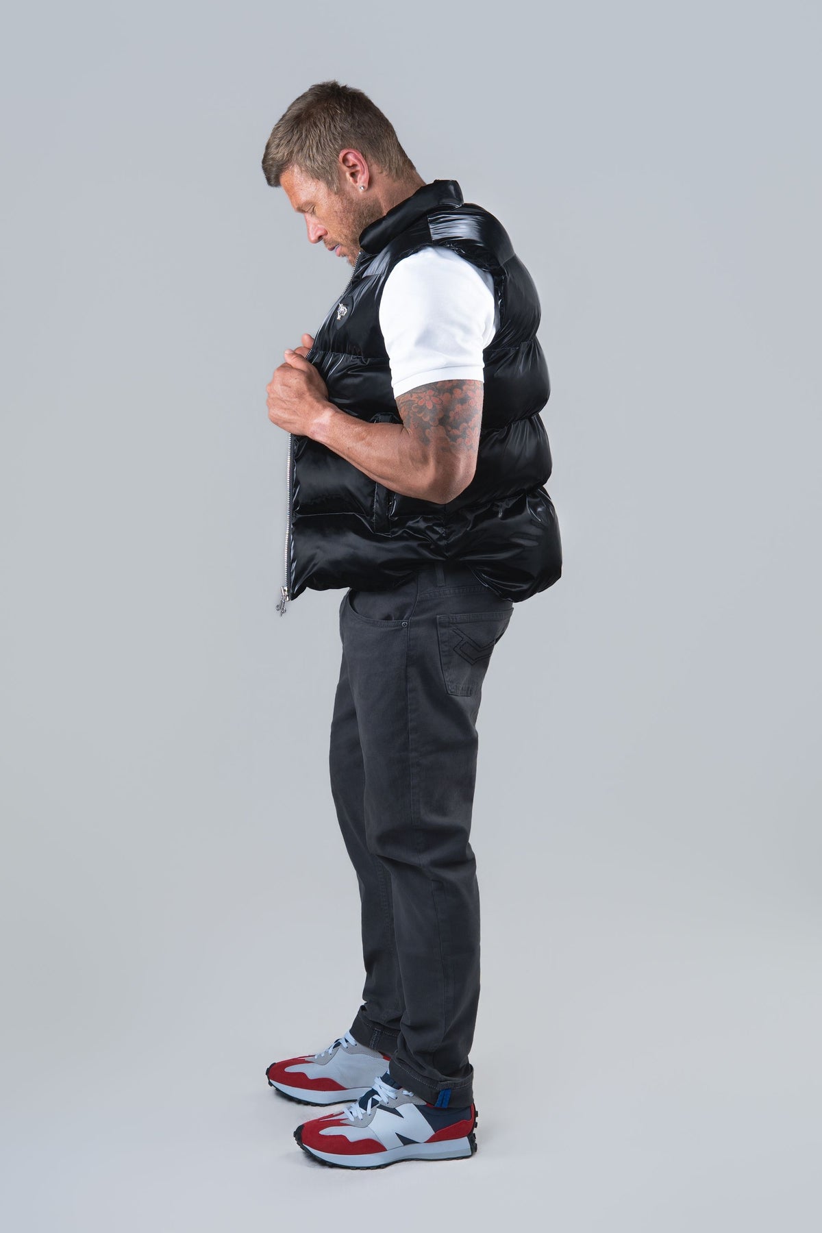 Unisex Vest - All Wet Black